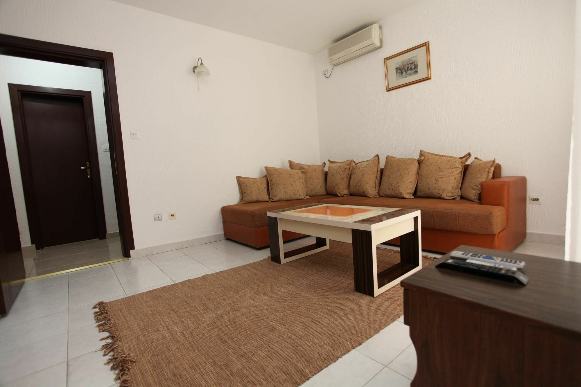 Apartments Memidz Budva Eksteriør billede